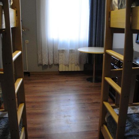 Хостел Tbilisioldhouse N52 Экстерьер фото