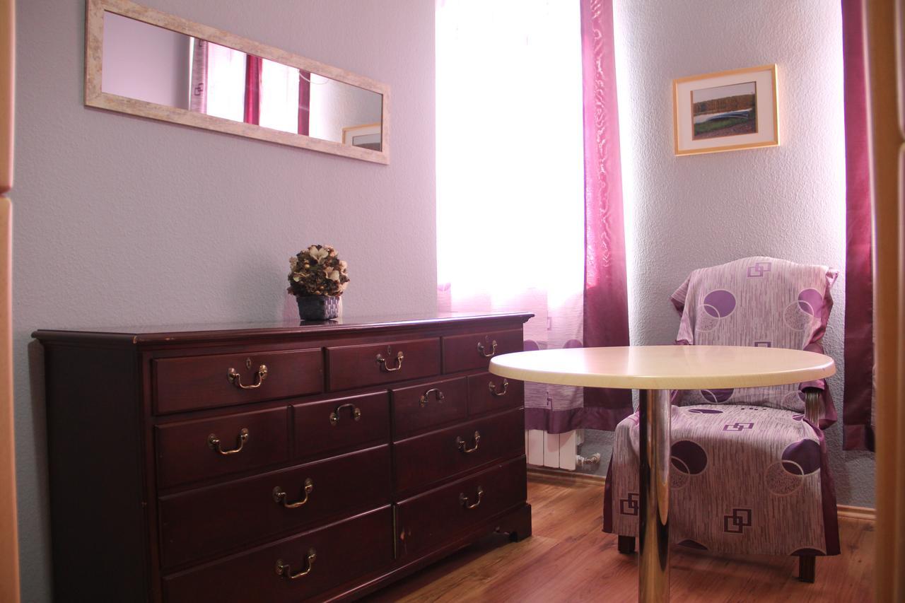 Хостел Tbilisioldhouse N52 Экстерьер фото